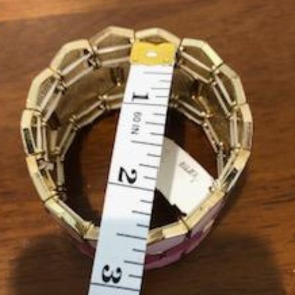 Charming Charlie Chunky Pink Gold Tone Geometric Design Bracelet NWT. - Picture 9 of 12